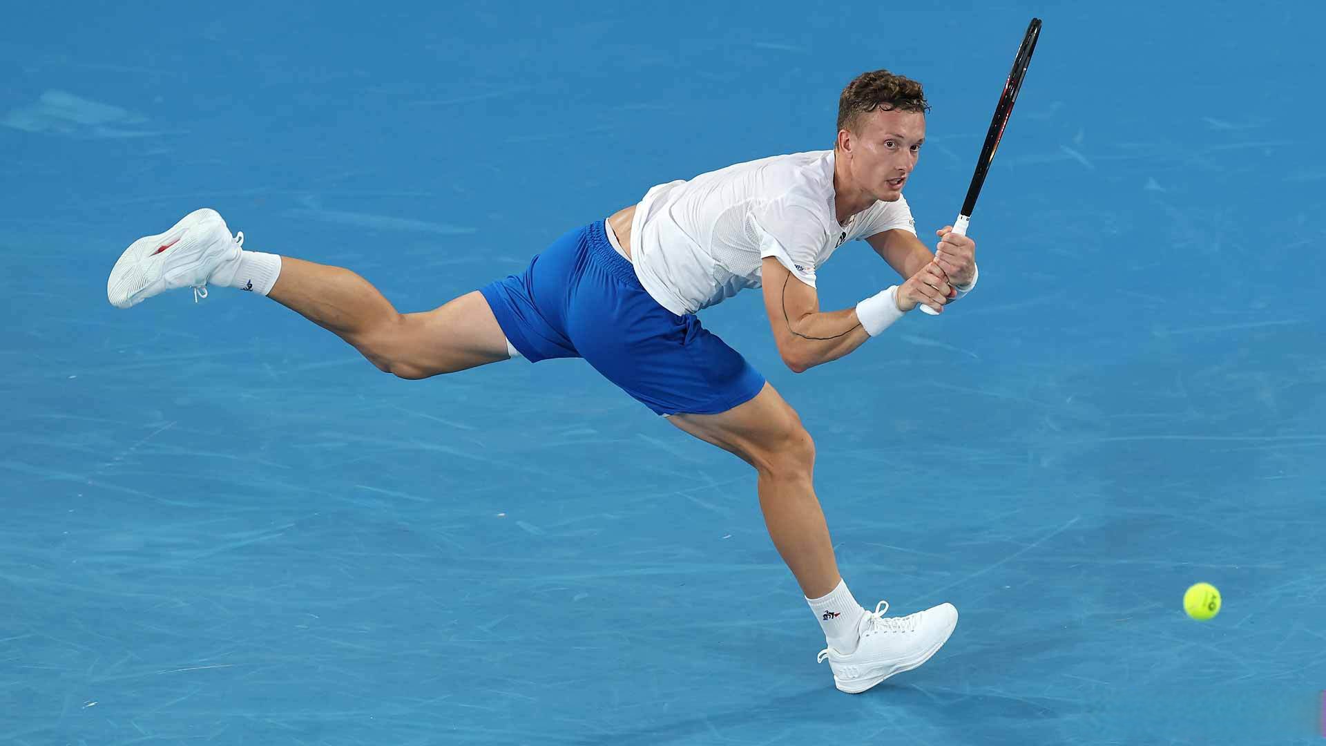 开云中国-德约科维奇新星大比分获胜表现突出，独行侠前途光明！气势如虹延续-开云中国